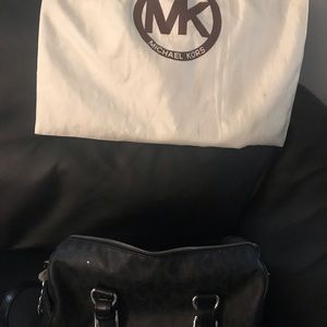 Micheal Kors Satchel